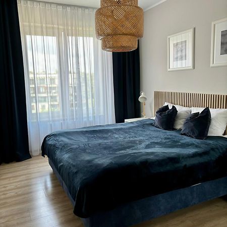 Przystan Kolo Brzegu Apartment Kolobrzeg Ngoại thất bức ảnh