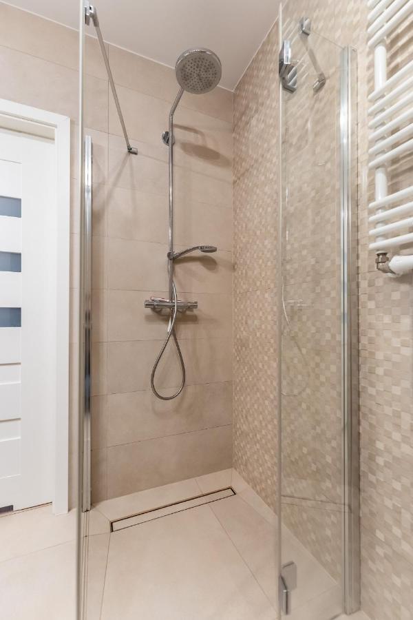 Przystan Kolo Brzegu Apartment Kolobrzeg Ngoại thất bức ảnh