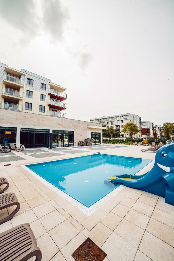 Przystan Kolo Brzegu Apartment Kolobrzeg Ngoại thất bức ảnh